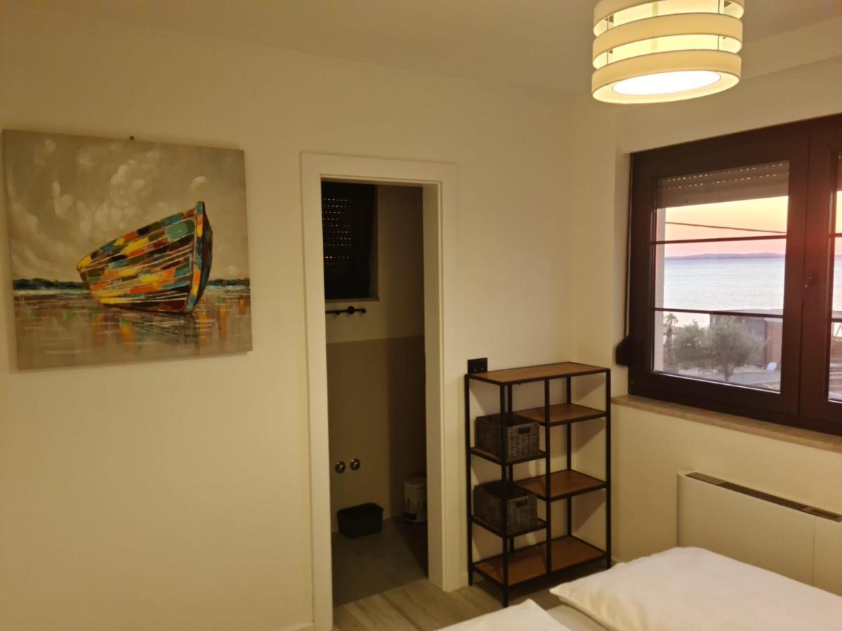 Appartments Akrapovic Vrsi Ngoại thất bức ảnh