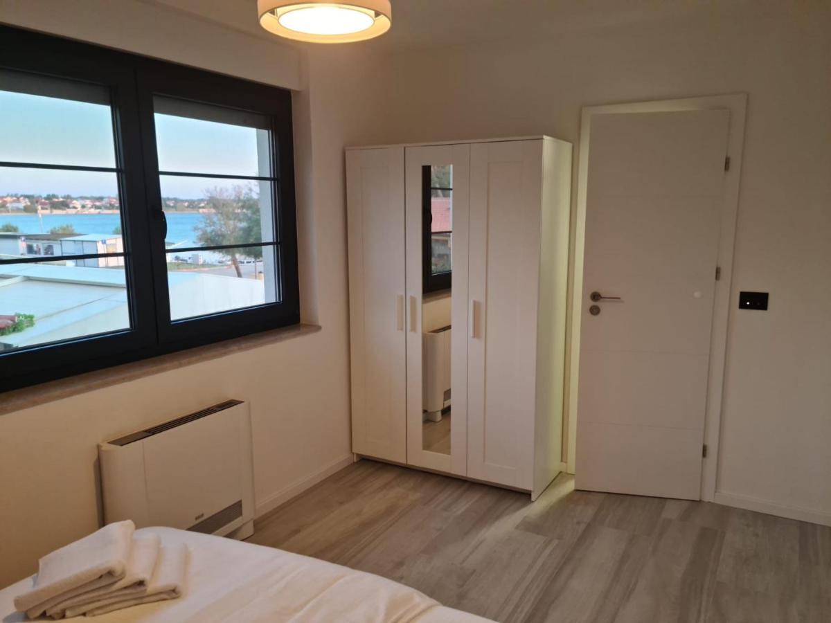 Appartments Akrapovic Vrsi Ngoại thất bức ảnh